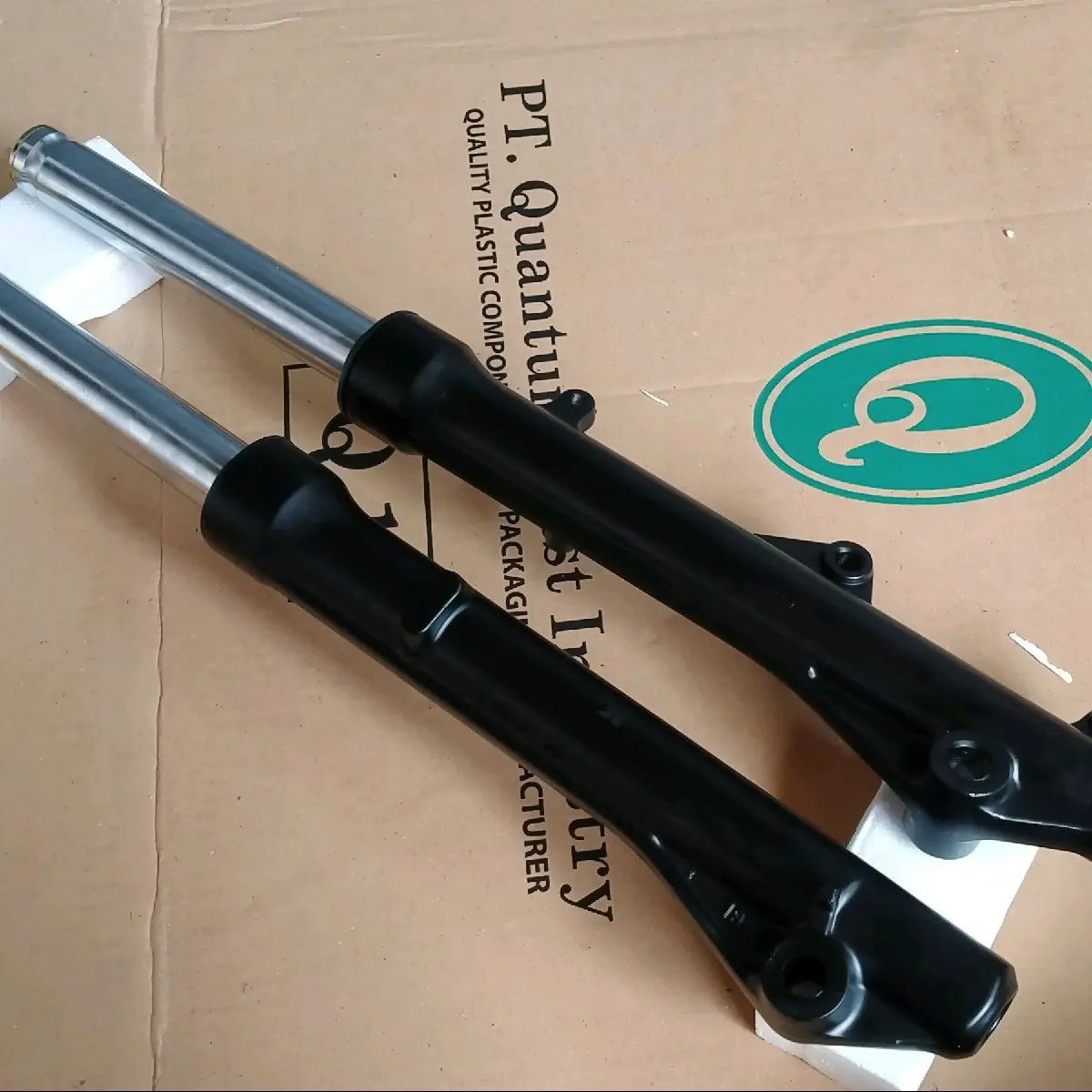 SHOK DEPAN BEAT / VARIO / SCOOPY FULL SET TINGGAL PASANG