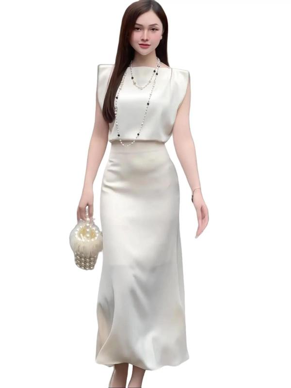 Set bộ lụa áo xuông phối chân váy đuôi cá Y51 Nữ Women Voi Chấm Bi Kem Top 2