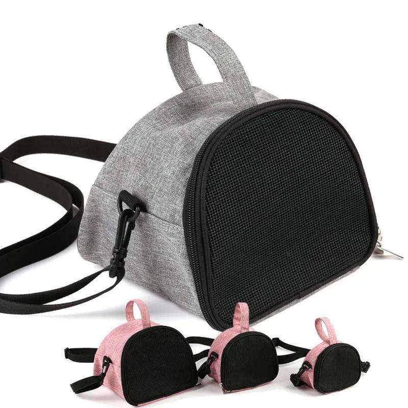 Product Introduction of Durable Hamster Carrier Travel Bag Portable Breathable Small Pet Carrier Sling Bag Hedgehog Bag Rabbit Cage Ferret Carrier Bag 2