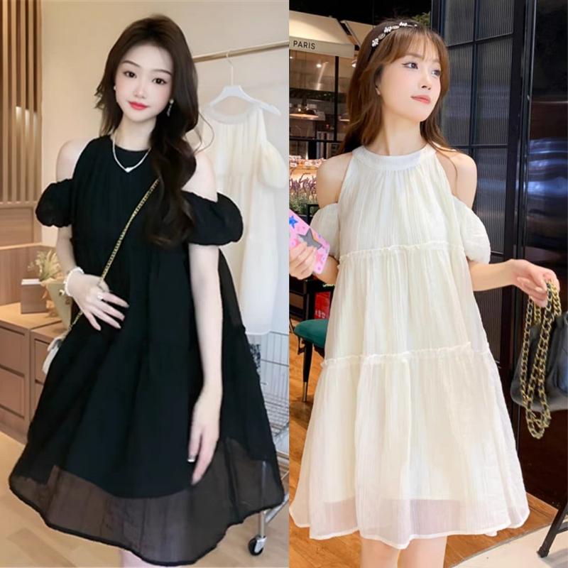 Product Introduction of Váy cổ yếm tay bồng 2 lớp mềm mịn, mặc đi cafe, đi dạo, đi du lịch,.... 2