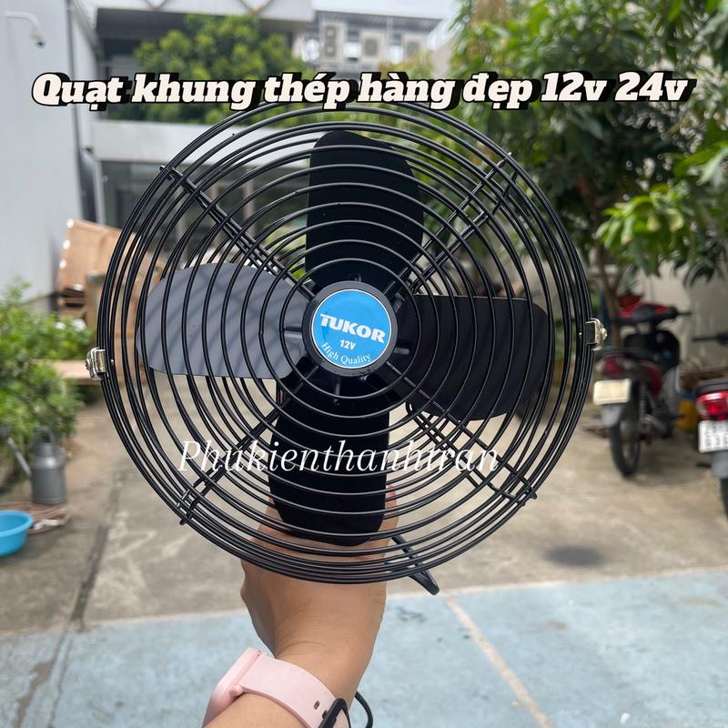 Quạt Cabin Khung Sắt Cắm Tẩu 12v, 24V 4 Cánh Quạt Siêu Mát Siêu Êm, Dành Cho Xe Tải Và Các Loai Xe Máy Công Trình Bảo Hành 1 Tháng Điều Hòa