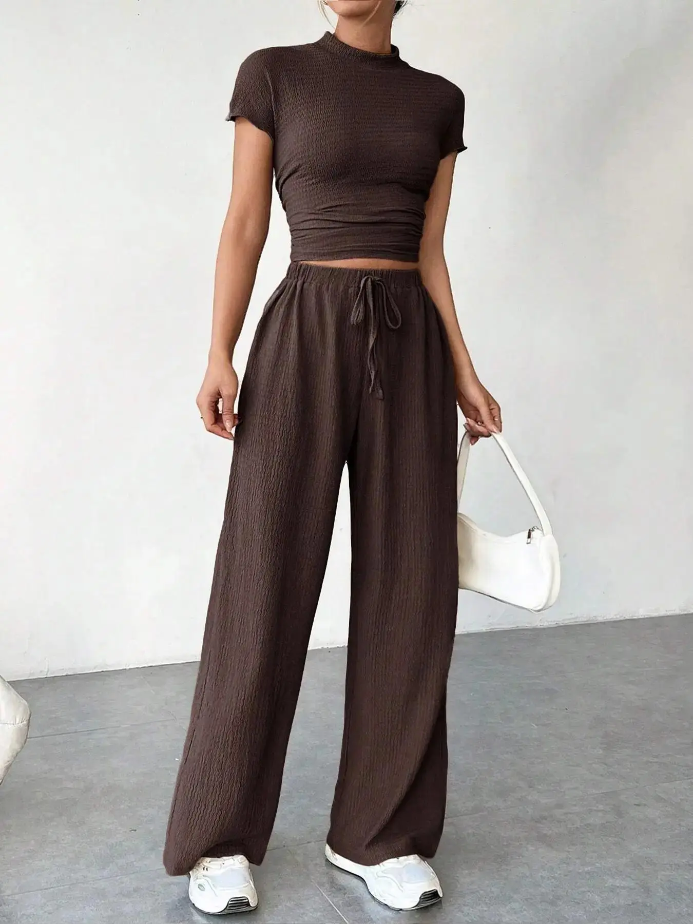 Two-piece Set Women's Solid Crop Top & Wide Leg Pants, Casual Fashion Cozy Top & Trousers for Daily Outdoor Wear, Ladies Clothes for Summer