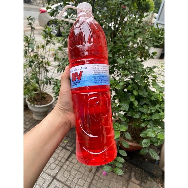 Nước lau sàn đỏ đuổi ruồi muỗi - Nước lau sàn nhà kháng khuẩn nhà và bệnh viện đậm đặc chai 1,5L