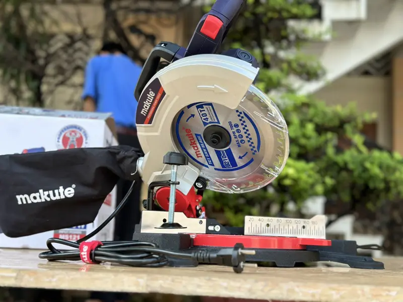 Máy cắt gỗ, Nhôm Makute MS121 Đĩa 210mm, Công suất 1450w - Tặng kèm đĩa 210mm 2