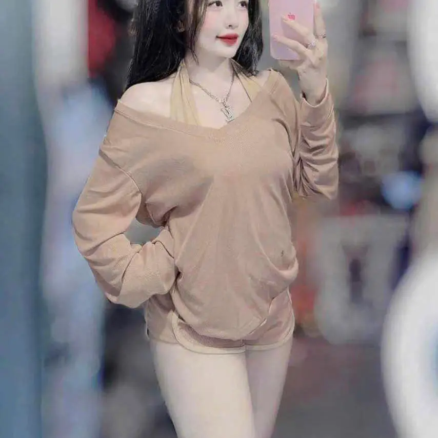 Set 3 món áo yếm đeo cổ kèm quần đùi mix áo thun form rộng tay dài ngoài cực trend Women Nữ