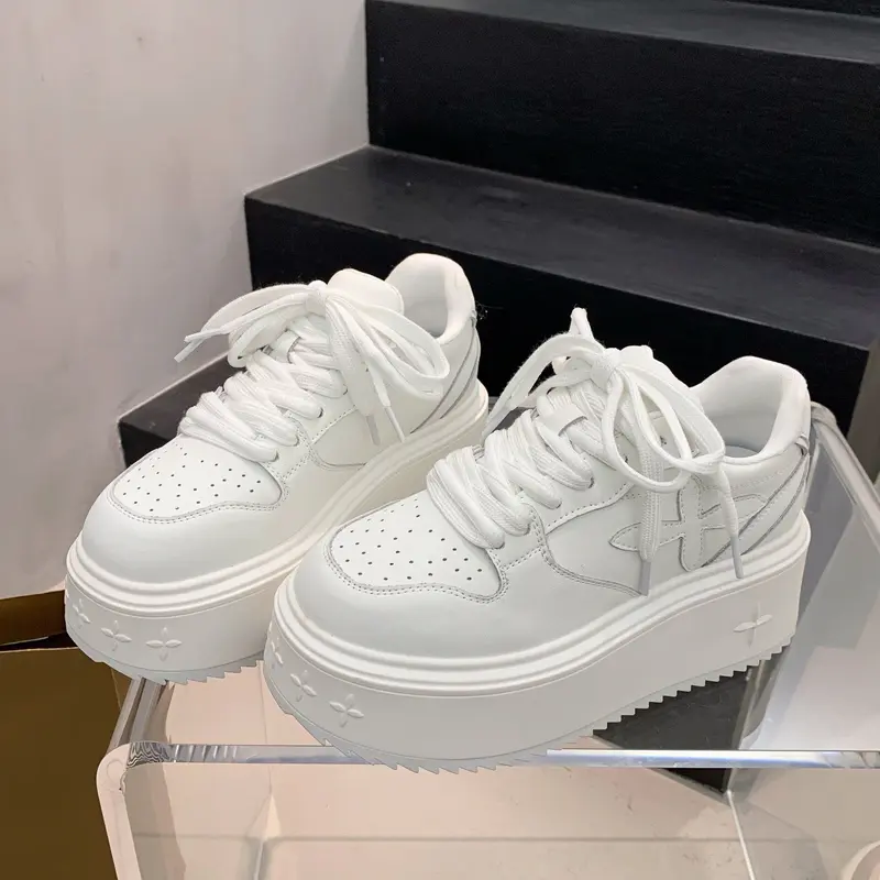 [ FULLBOX- CHUẨN SIZE] Giày thể thao TOUU hàng QCCC đế cao 7cm 0