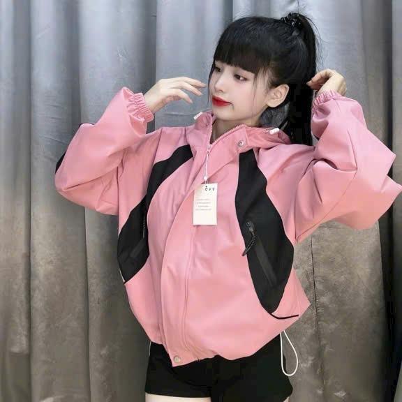 Áo khoác gió Nữ pha màu phom rộng và dài có mũ dành cho các bạn < 1m65 nặng < 65kg shop Long 0