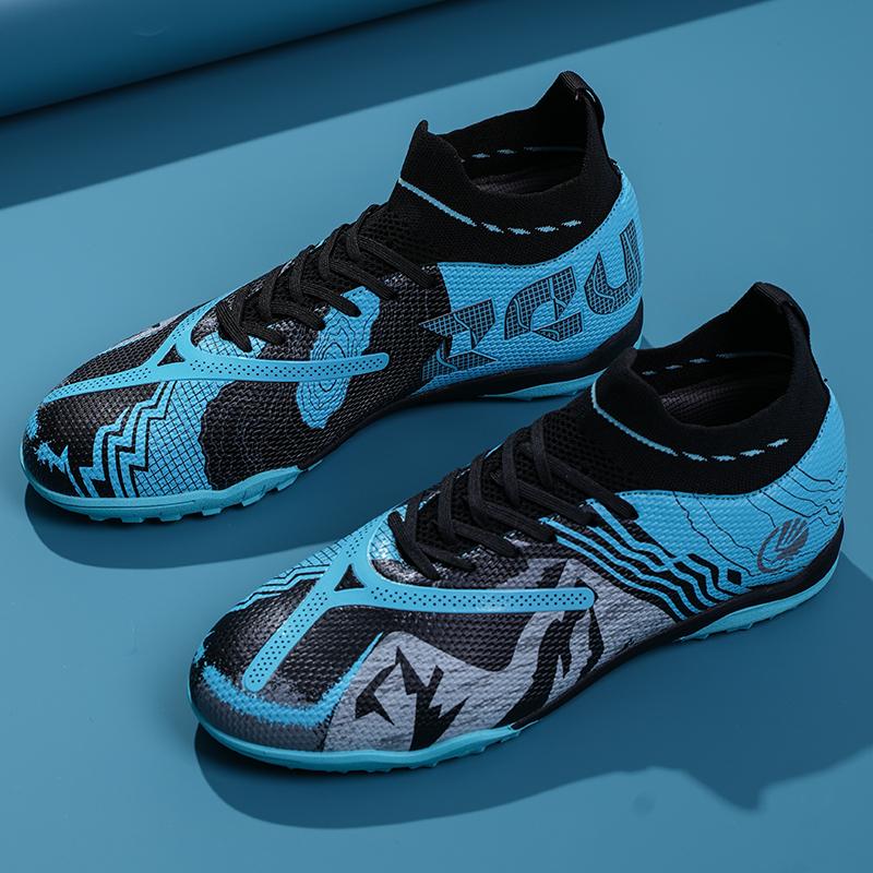 Product Introduction of （SIZE 32-45）Ready Stock Unisex Plus Size Football Shoes Outdoor Futsal Soccer Shoes Non-slip Training Shoes 21