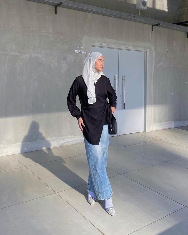 LINDY Ava Top - Atasan Oversized Basic Kemeja Crinkle Outfit Korean Style Casual Formal 1