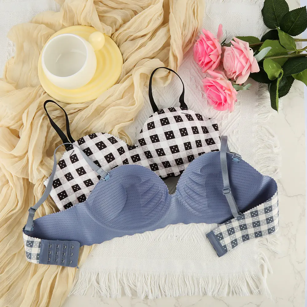 Seamless Bra For Women Small Breasts Gathered Bralette Comfortable No Steel Ring Cute Lady Anti Slip Underwear Cotton Smooth Soft Womenswear