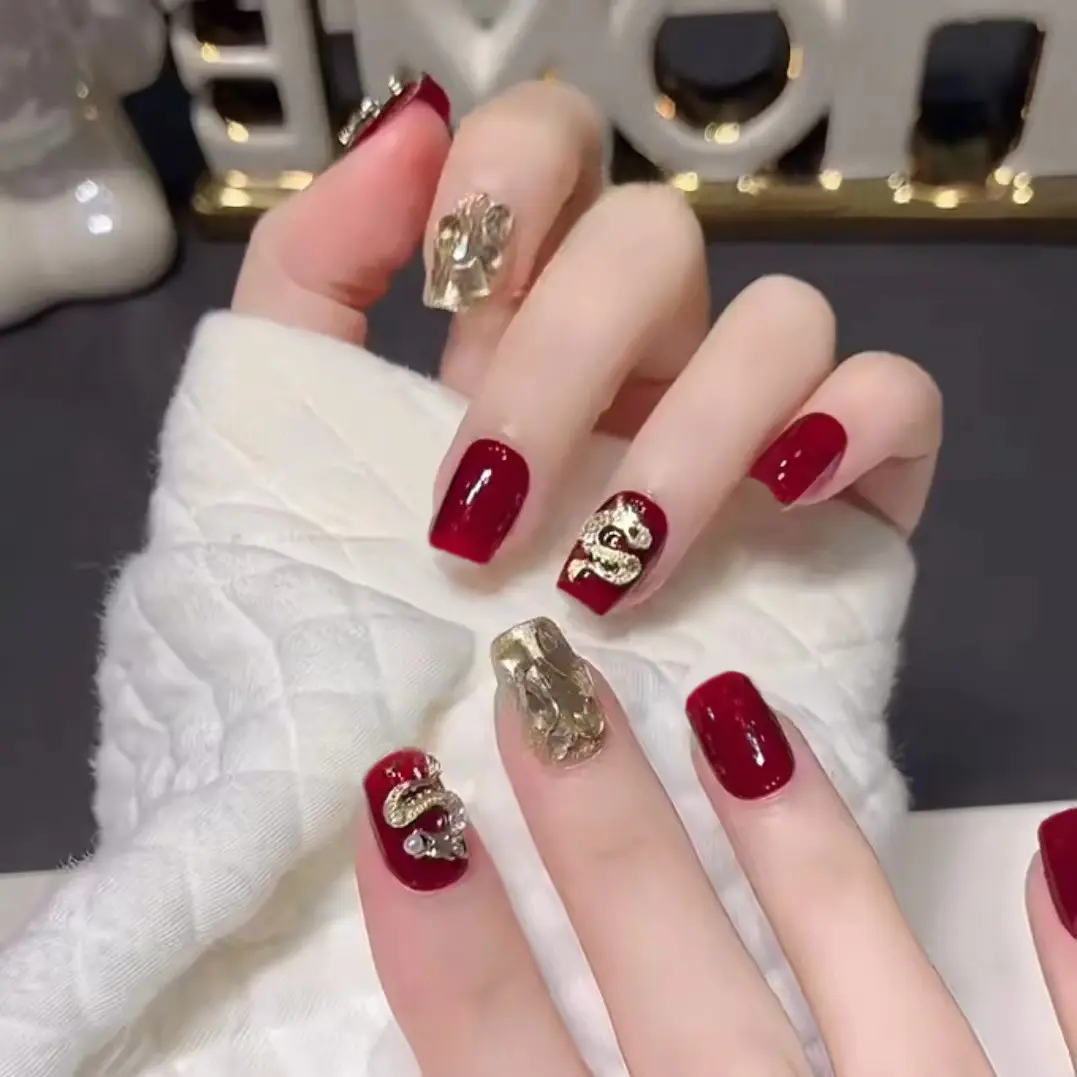 Nail Patch,Beautify nails,Wearable and detachable,Fake nail chips,