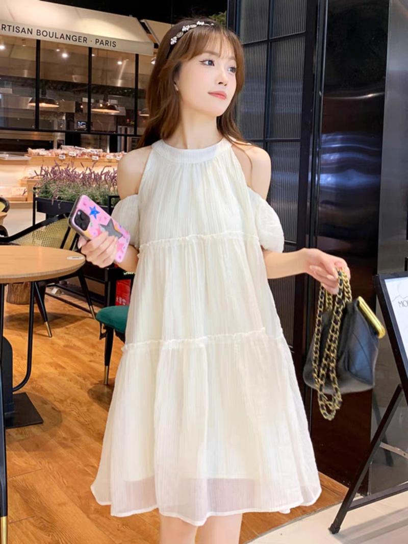 Product Introduction of Váy cổ yếm tay bồng 2 lớp mềm mịn, mặc đi cafe, đi dạo, đi du lịch,.... 10