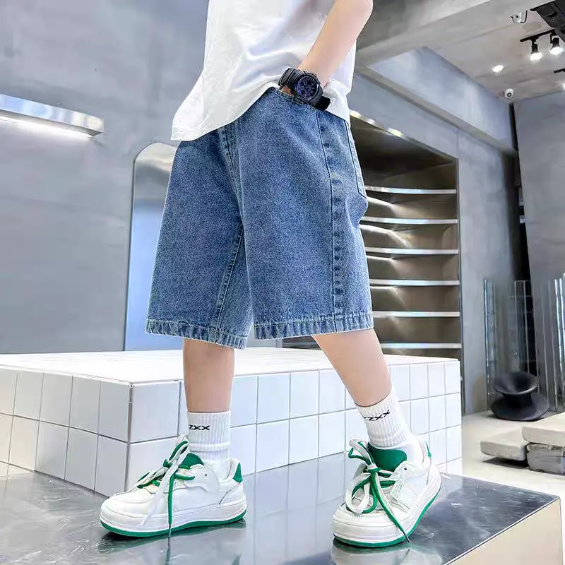 Quần Jean Ngố Trơn Dài Ngang Gối Cho Bé Trai 2