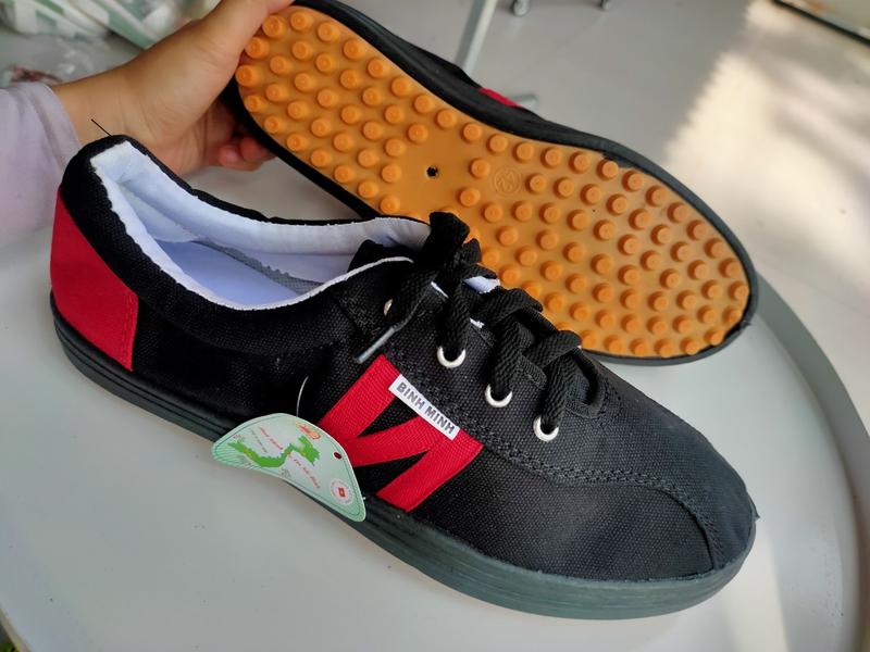 Product Introduction of Giày bata đinh đen sọc chính hãng size 37-43 Shoes Sneaker Nam Đế Bằng 2