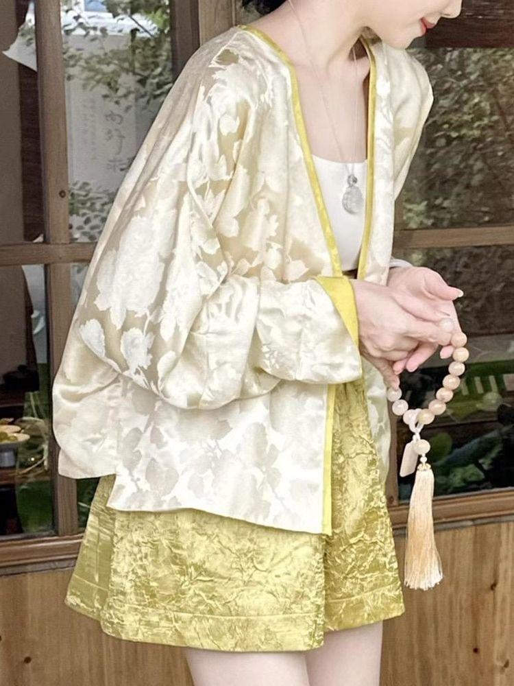 Product Introduction of Pakaian Wanita Gaya Cina, Sut Gaya Kebangsaan, Set Dua Keping, Atasan dan Seluar Pendek, Butang Simpul Cina, Sesuai untuk Muda dan Matang, Musim Panas 2024 Ketibaan Baru 3