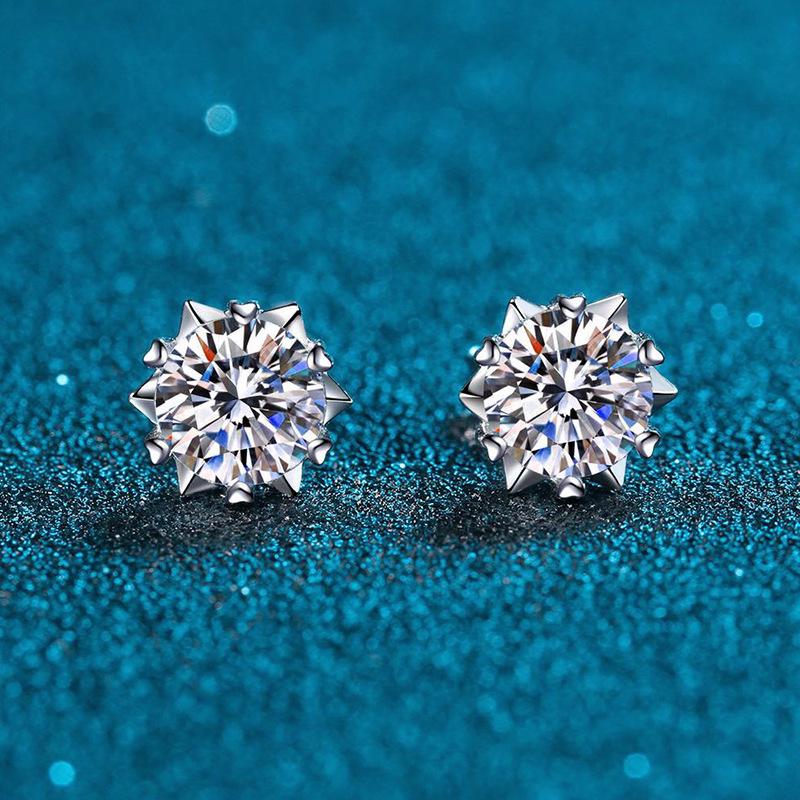 S925 Silver Moissanite Snowflake Ear Stud Female Moissanite 1 Karat Six-Pointed Star Simple and Elegant Earrings 1