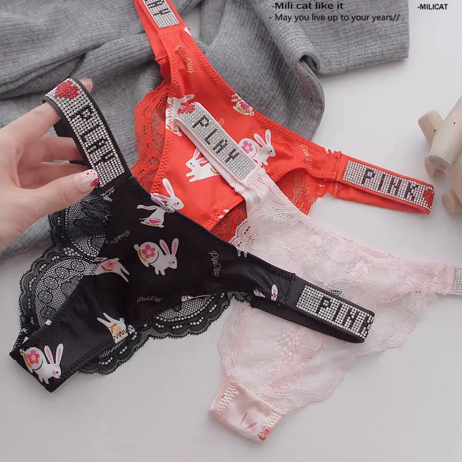 [HÀNG MỚI] QUẦN LÓT  Nữ  Thun LỤA sưɑ~, REN XUYÊN THẤU, ĐÍNH ĐÁ CHỮ PINK PLAY CAO CẤP Women Đen