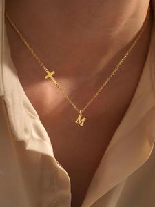 Collar de Iniciales de Moda para Mujer, Collar con Colgante de Cruz y Letra, Joyería de Acero Inoxidable para Fiesta, Decoración Diaria, Joyería Combinable y Exquisita para Regalo de Cumpleaños
