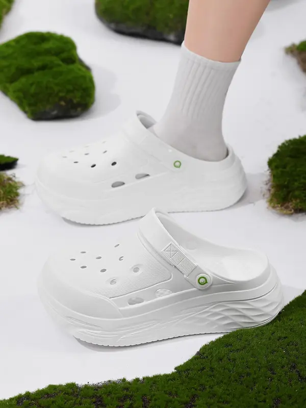 Women's Casual Comfortable Hole Shoes, Indoor and Outdoor Anti-slip Slippers for Relaxation, Lightweight Breathable Shoes for Daily Wear, Girl 7
