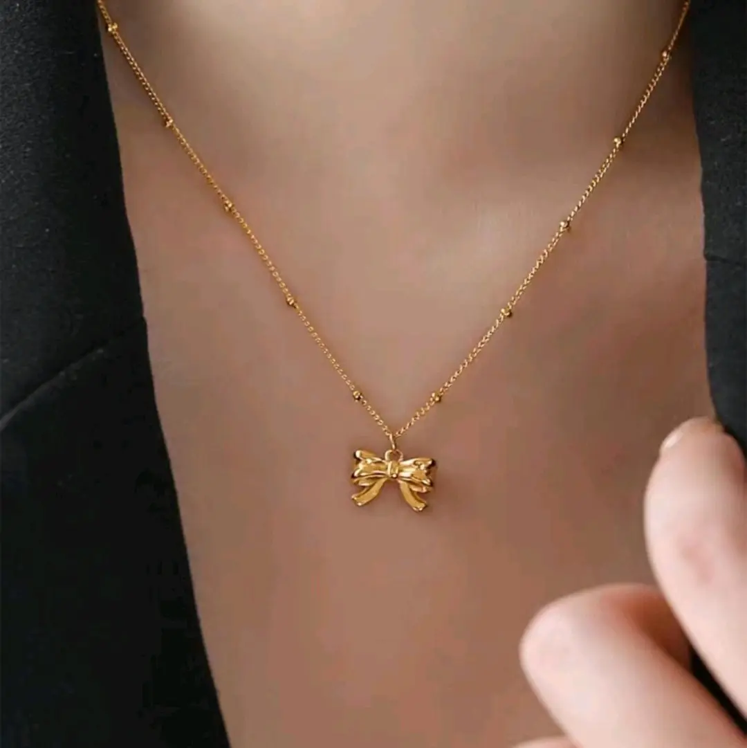 Dây chuyền titan trái tim