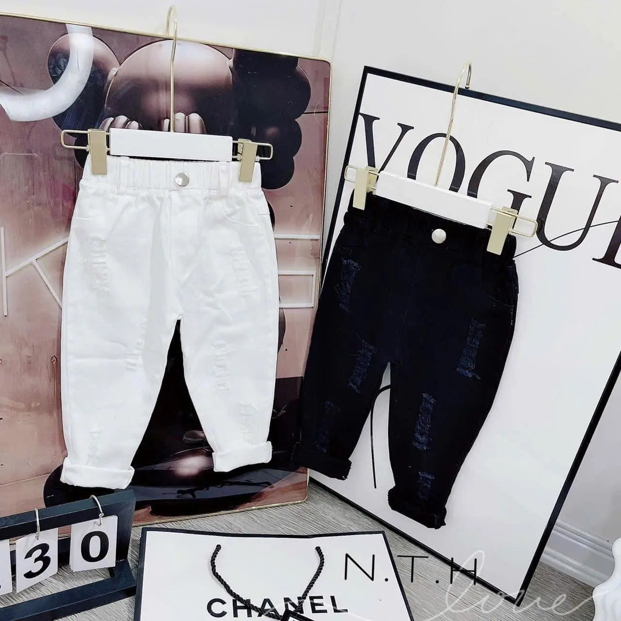 Quần Dài Kaki Xước Rách Lưng Thun Cho Bé Trai Bé Gái