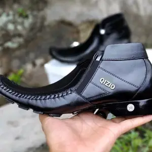 FULL KULIT ASLI PRIA MODEL ZIPPER PANTOPEL TERBARU COCOK BUAT KONDANGAN KANTOR KERJA ATAU PUN ACARA PORMAL LAIN Musim panas Shoes Pantofel