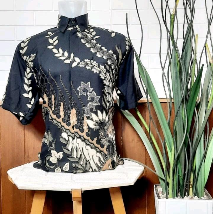 kemeja motif batik 0