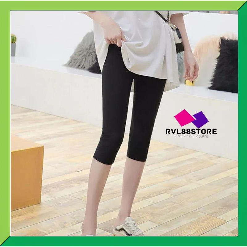 Legging pendek 3/4 Standart - Legging Spandex Licin Fit Lembut Nyaman Wanita 1