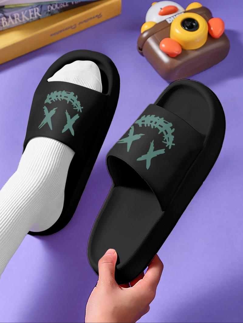 Product Introduction of Men's Casual Cartoon Pattern Slippers, Lightweight Breathable Comfortable Home Slippers, Non-slip Soft Slippers for Indoor & Outdoor Wear 10