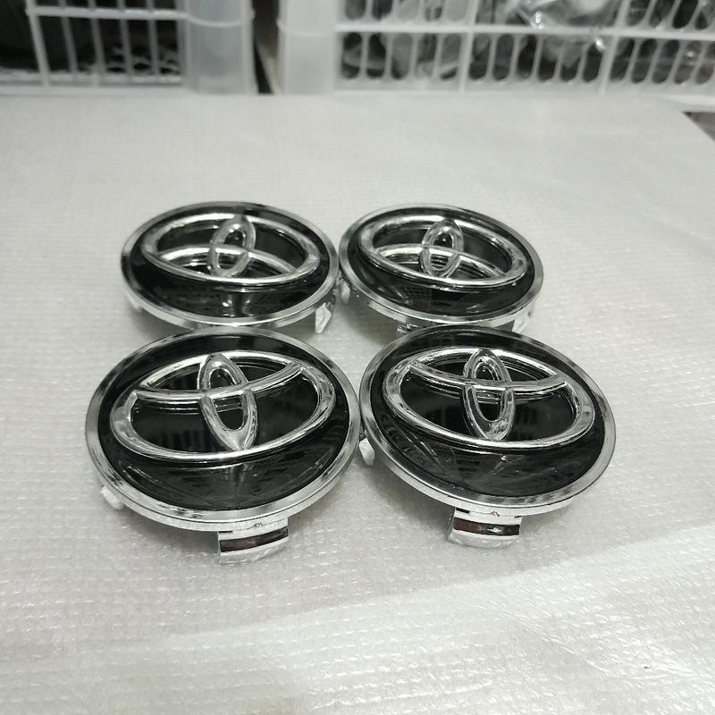 Product Introduction of dop roda tutup velg mobil toyota innova diameter 6,2cm 1