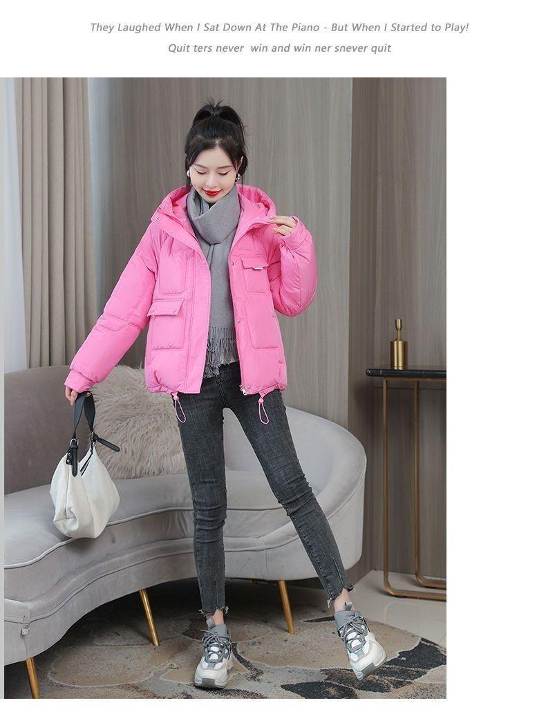 Product Introduction of Áo áo Phao Có Mũ Trùm Đầu, Màu Xanh Crein, Dành Cho Nữ, Phong Cách Hàn Quốc, Ngắn, Dáng Rộng Vừa Vặn, Áo Khoác Nhỏ Dễ Phối Đồ, Hàng Mới Về Mùa Đông 2025 28