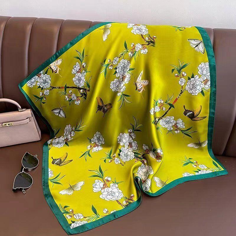 Product Introduction of Khăn Quàng quàng cổ, Nữ Cao Cấp, Dễ Phối Đồ Thời Trang Thanh Lịch, Khăn Vuông Nhỏ Quà Tặng Ins Cho Mẹ, Mùa Xuân Và Mùa Thu, 2024 Women 12