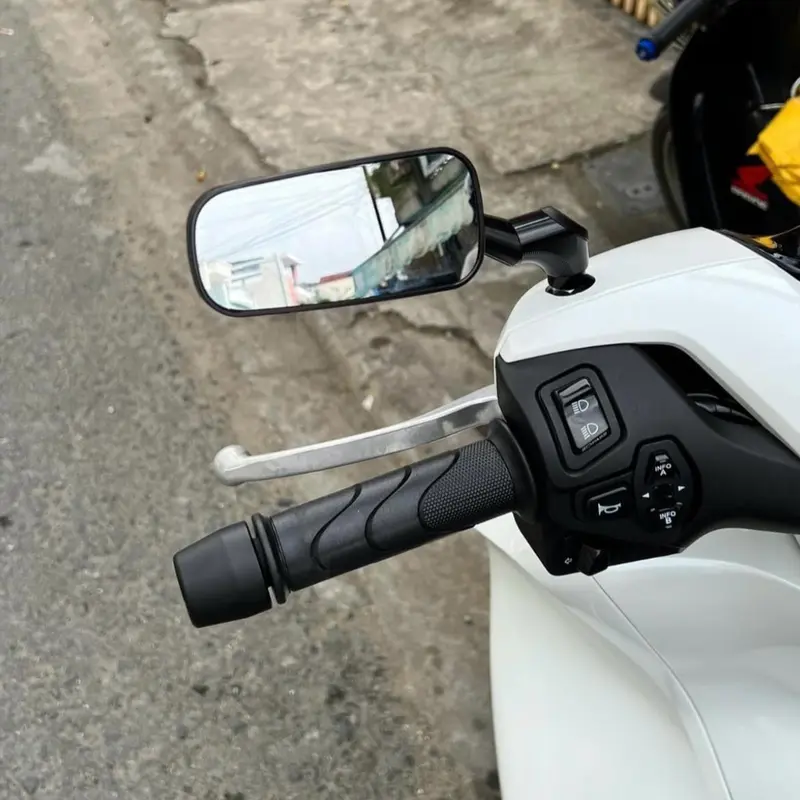 Kính chiếu hậu xài cho Yamaha, Honda, Gương vuông [SALE] kiếng chiếu hậu xe máy 8