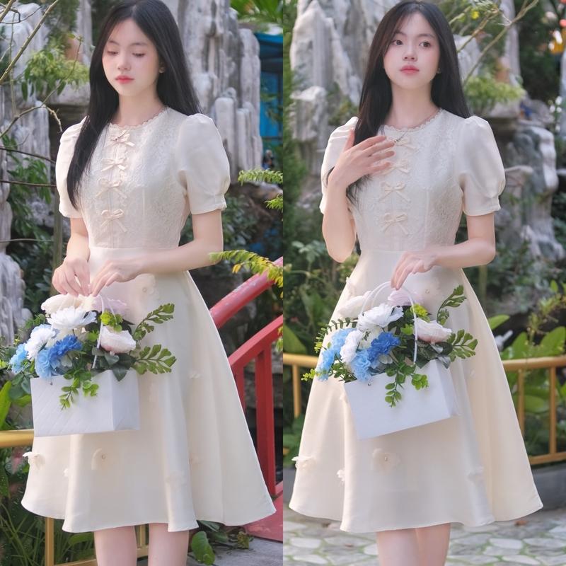 Váy tafta dáng dài đính hoa kết hợp ren váy dự tiệc