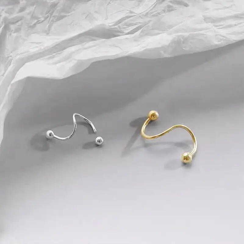 【Sktlz Barang akan dikirim dalam 24 jam】Anting musim semi sederhana wanita Retro Hong Kong Style ceruk pribadi anting spiral lapisan ganda anting 3