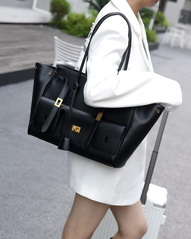 Product Introduction of 2025 New Roden Lock Tote Bag Large Capacity Neutral Motorcycle Wings Style Bag Leather Shoulder Bag Tote Bag 13