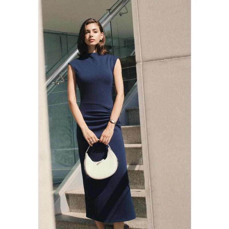  RECHIC Đầm dài Sinnyn dáng ôm body điểm nhấn phần hông hack dáng sang trọng 