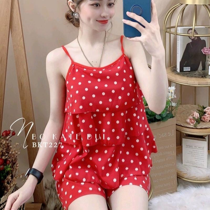 Đồ bộ nữ - Bộ đùi lụa hàn 2 dây 3 tầng chấm bi, Women đồ bộ