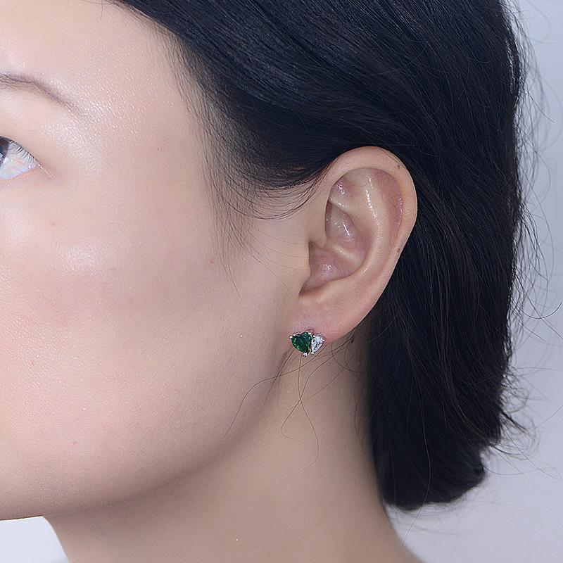 Product Introduction of heart earrings design brand gold vermeil 925 silver party heart shape stud earrings 2