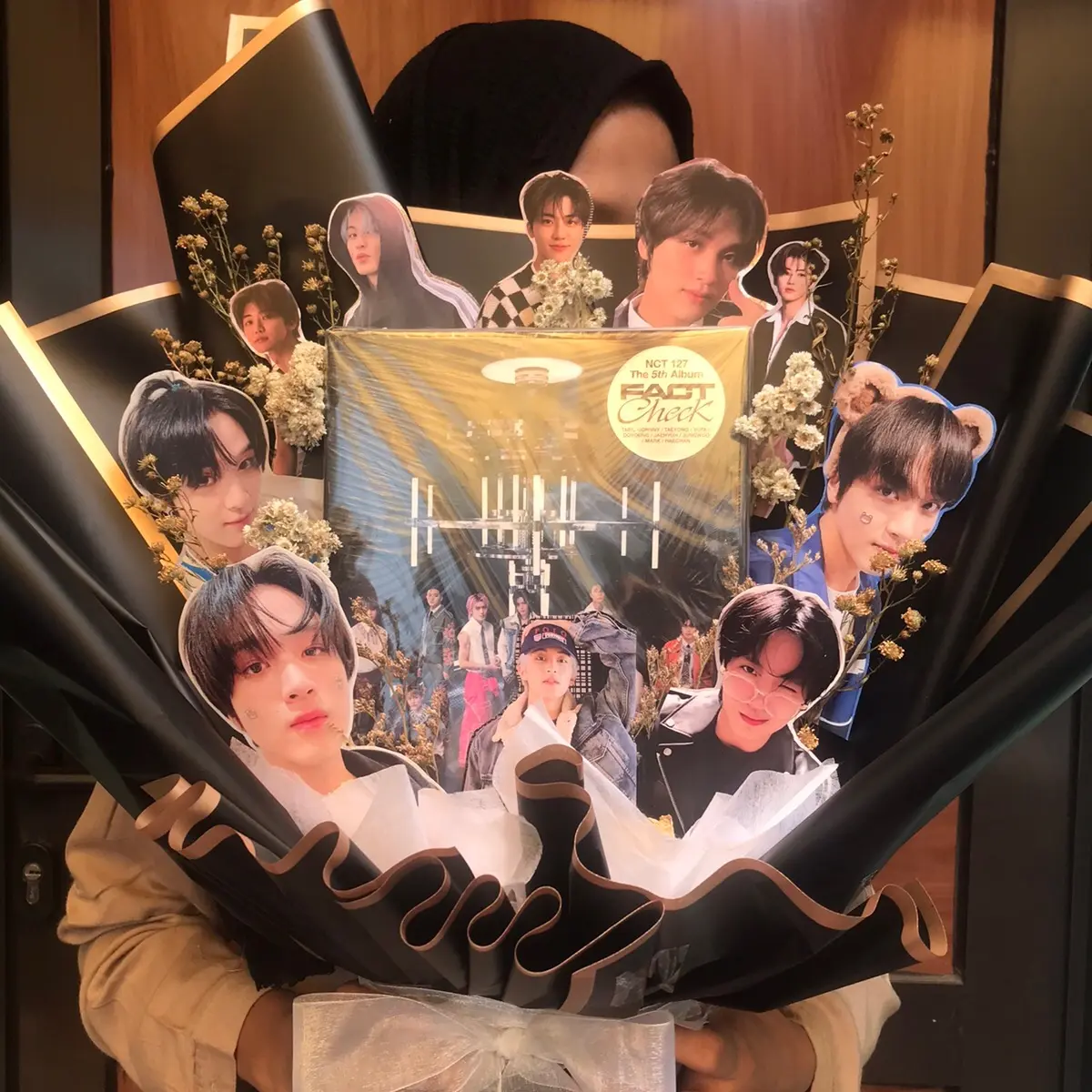Buket Album NCT Kpop Official Photocard Cutting Edition Graduation Wisuda Ulang Tahun Plastik kolbuk free
