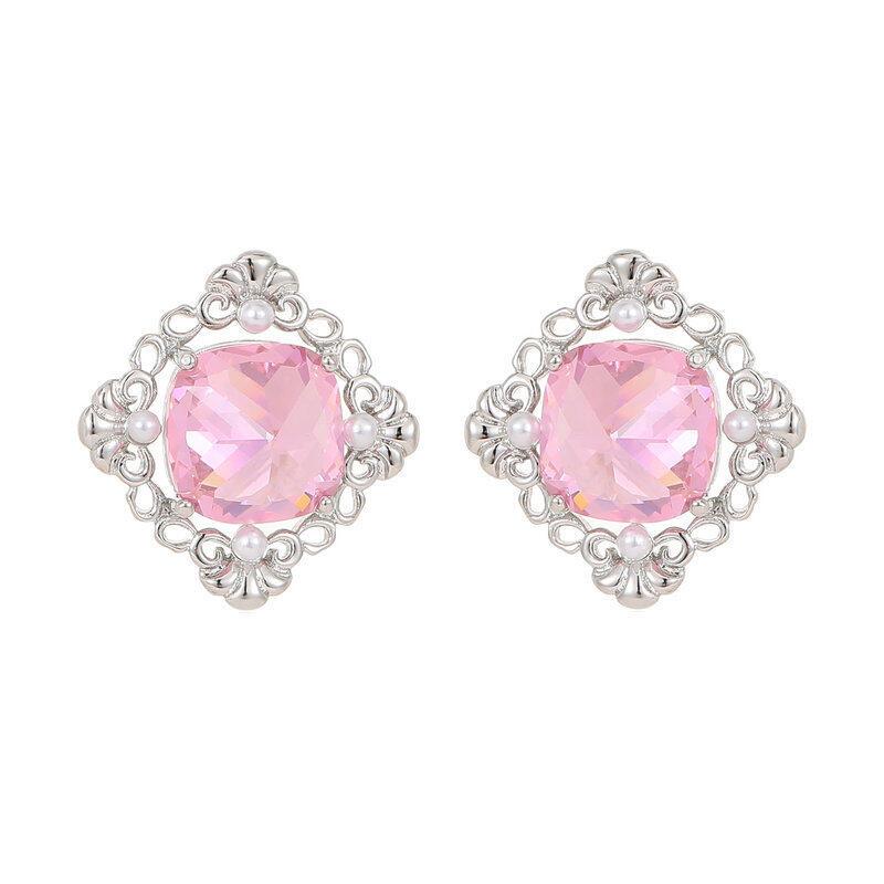 Product Introduction of Silver  high-end with French pattern hollow out for women, niche daily minimalist temperament earrings 16