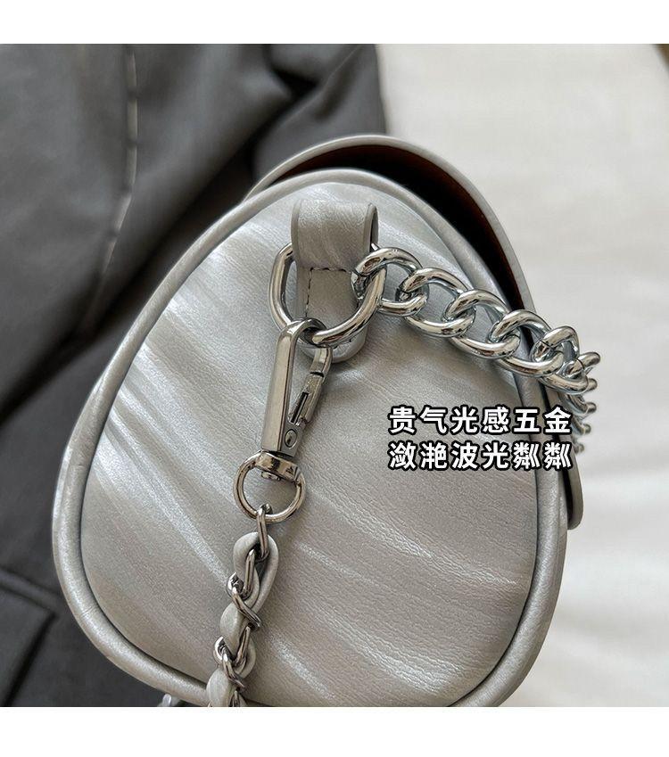Product Introduction of Túi Nhỏ Hợp Xu hướng Cao Cấp Boshili, Dành Cho Nữ, Hàng Mới Về 2024, Túi Messenger Độc Đáo Dễ Phối Đồ Túi Đeo Vai Dây Xích, Thời Trang, Được 5887 Người Vinh Danh 7