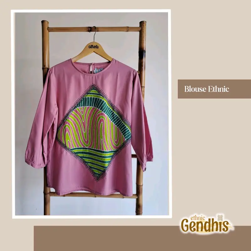 Blouse Ethnic Batik Tulis warna pink Katun Santai 0