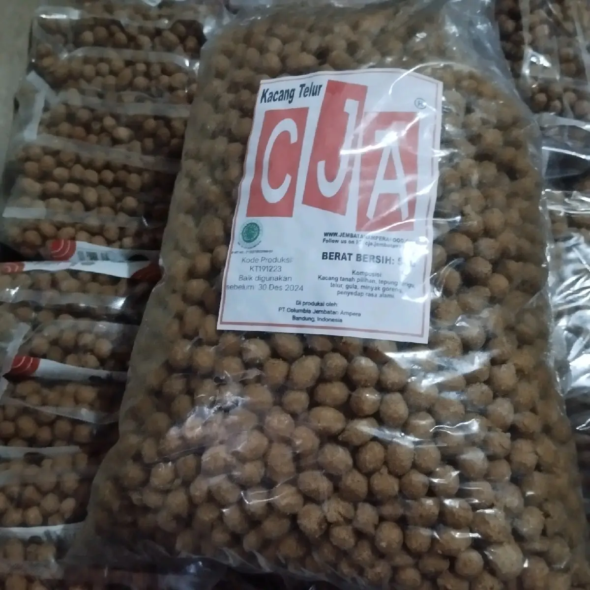 Kacang telor tepung 1 kg CJA