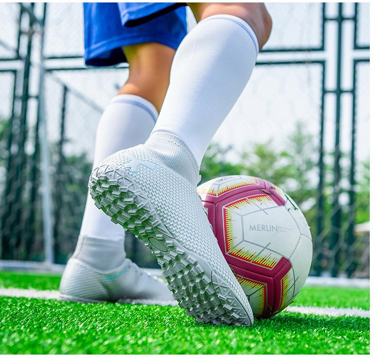 Product Introduction of In Stock Professional Soccer Shoes Teenagers Race Shoes Green Field Combat Boots Men's and Women's Football Boots 47 Soccer Shoes Boys and Girls Teenagers Students TF Broken Nail AG Long Nail Artificial Flat Leather Foot Training Transport 17