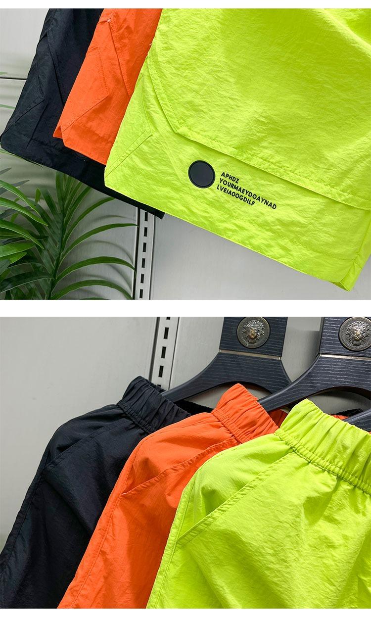 Product Introduction of Summer simple and versatile quick drying casual shorts for men, fashionable and loose five quarter pants, Korean version, internet famous, breathable beach pants 3