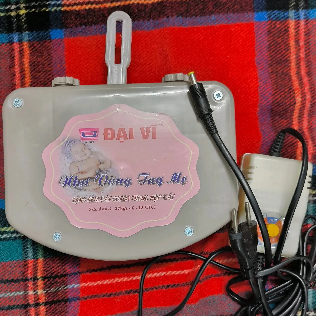 Máy đưa nôi Đại Vĩ và củ đổi nguồn mua cả bộ tặng 1 dây curoa Cho Bé