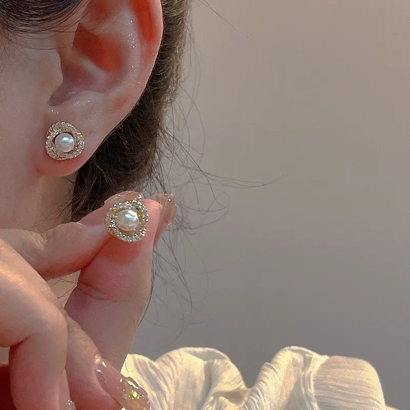 SHINESTATION - Anting mutiara-Anting Ear Stude Tusuk Mutiara Pearl Gold Alloy Elegan Korea Simple Wanita Cantik