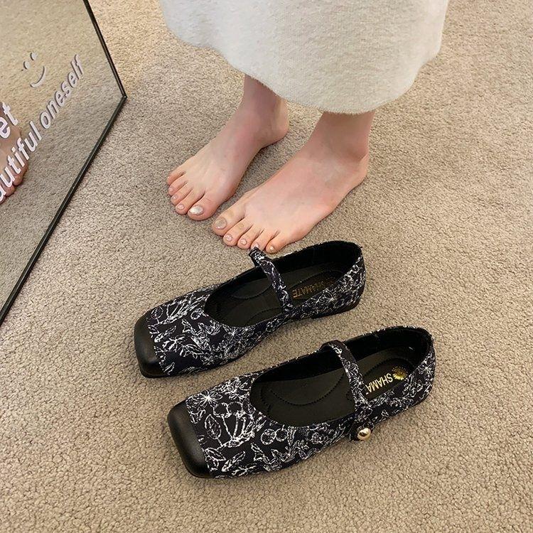 Product Introduction of Retro Chinese Style All-Match Flat Mary Jane Shoes Women's New Spring and Autumn Slip-on Soft Bottom Gommino Casual Fashion 10