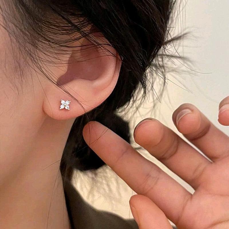 Bông tai hoa 4 cánh đá nhỏ, kt cỏ 4 lá